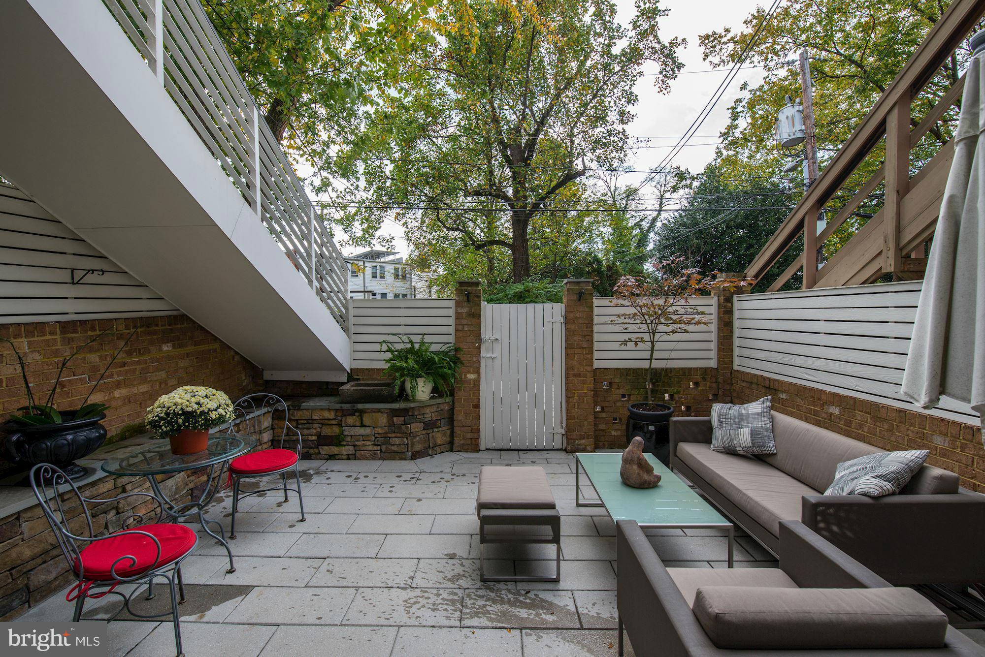4226 River Road Northwest Washington, DC 20016 - Photo 12 of 28 Exterior (Rear)