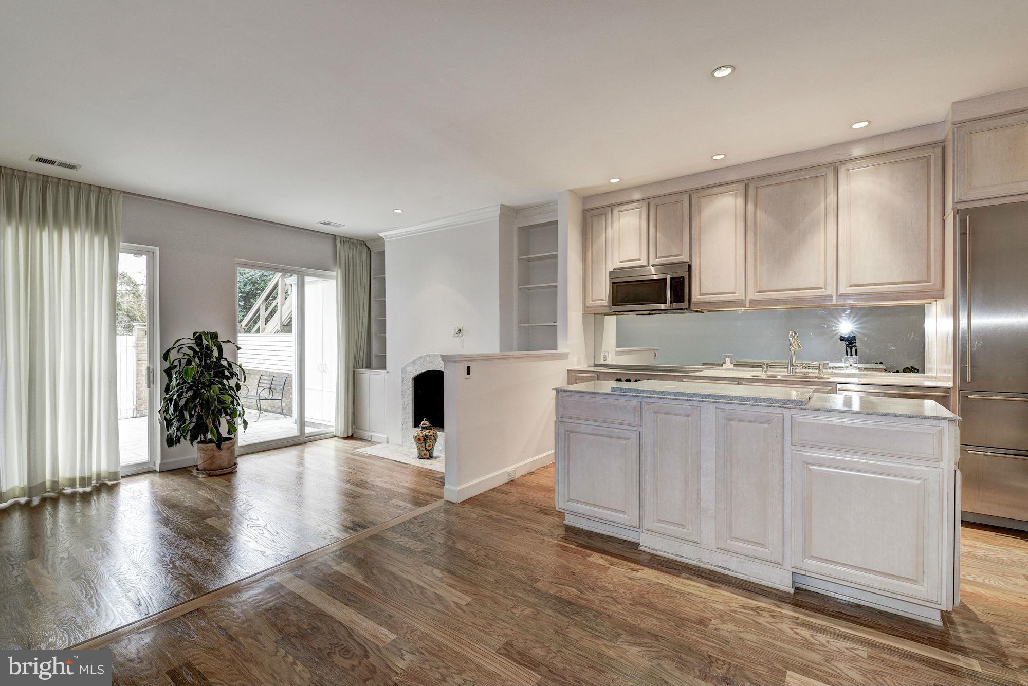 4226 River Road Northwest Washington, DC 20016 - Photo 25 of 28 Interior (General)