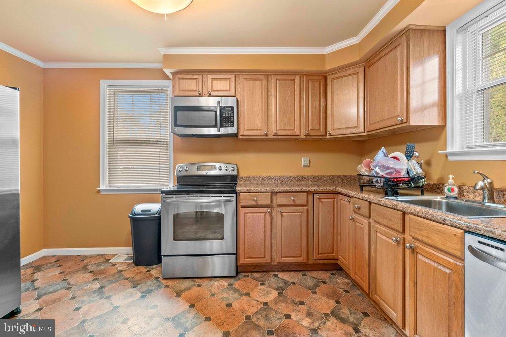 86 Ritchie Highway Pasadena, MD 21122 - Photo 14 of 37 Gallery Image 14