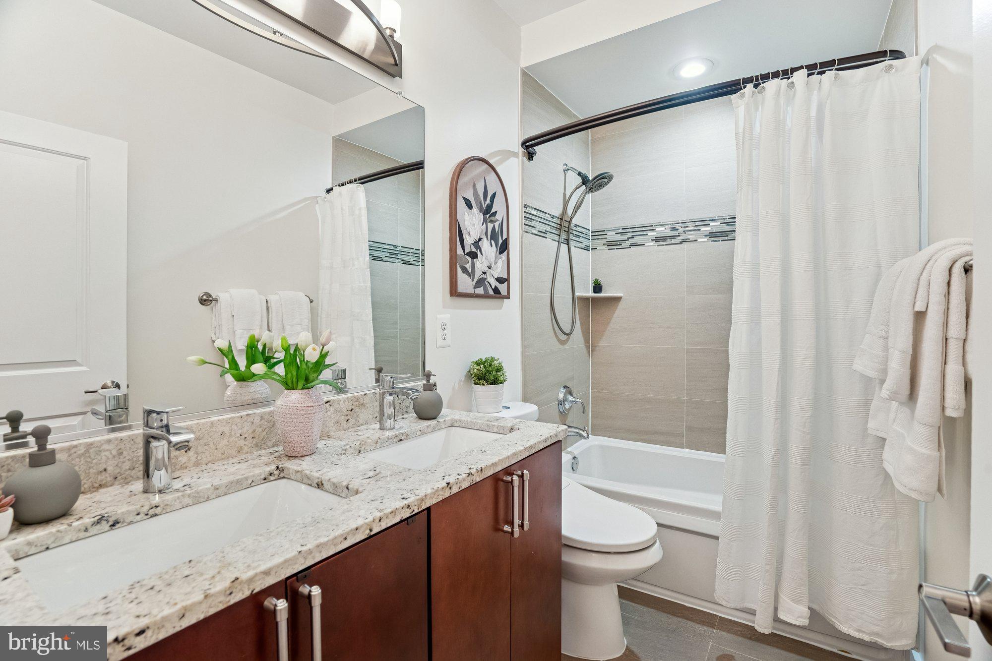 2112 3rd Street Northeast, Unit A Washington, DC 20002 - Photo 9 of 20 Primary Bath