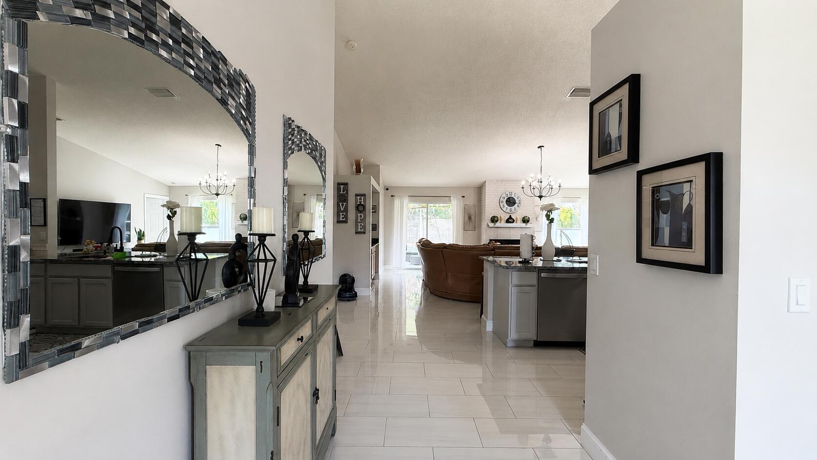 1002 Southwest Longfellow Road Port St. Lucie, FL 34953 - Photo 5 of 26 AB714056-66C8-4D93-8B83-49AF591538AF