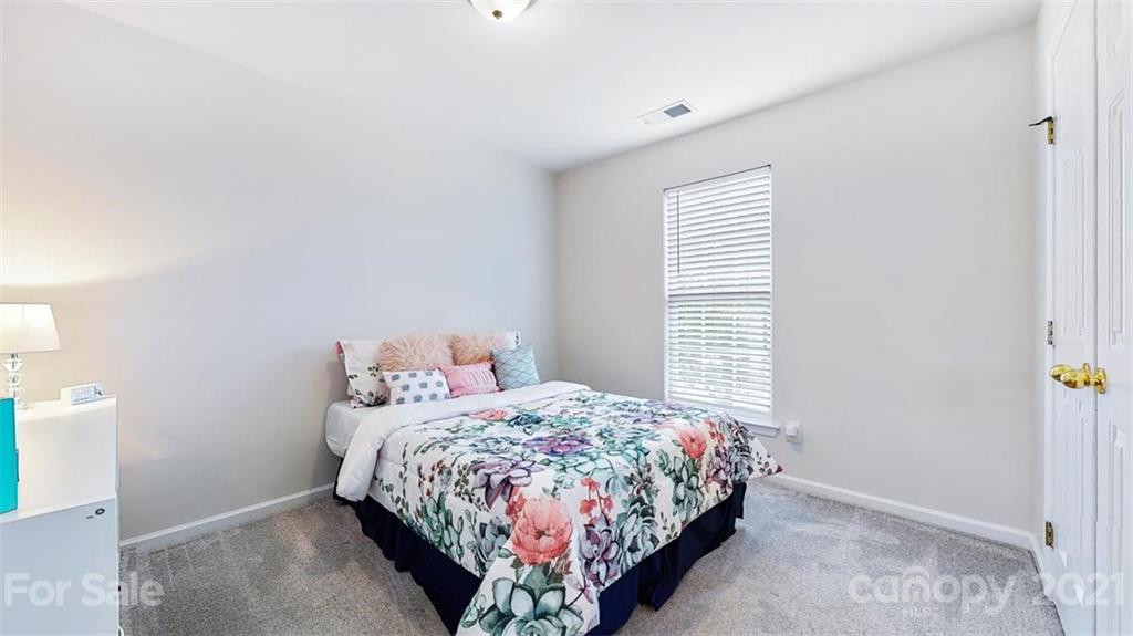 4935 Prosperity Ridge Road Charlotte, NC 28269 - Photo 33 of 48 Gallery Image 33