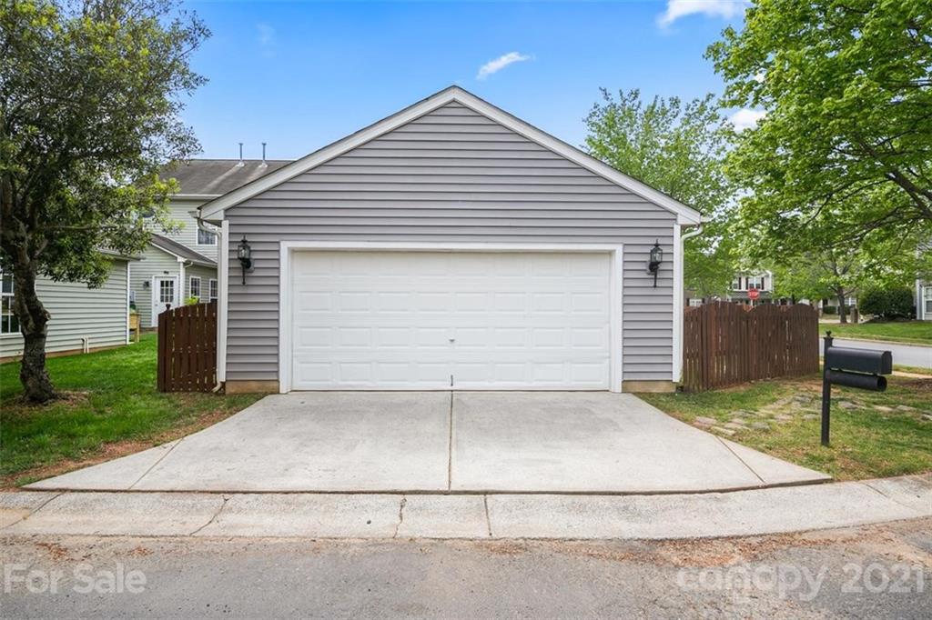 4935 Prosperity Ridge Road Charlotte, NC 28269 - Photo 40 of 48 Gallery Image 40