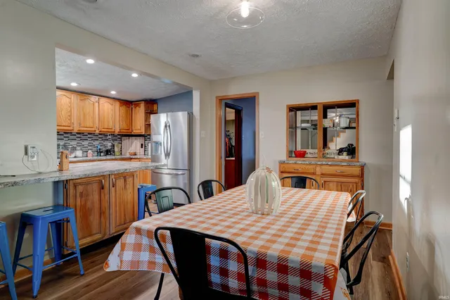 $199,900 | 10546 North McDonald Avenue, Evanston, IN 47531