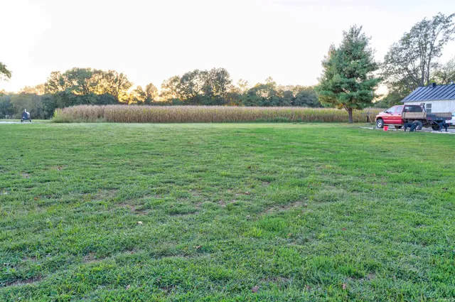 $199,900 | 10546 North McDonald Avenue, Evanston, IN 47531