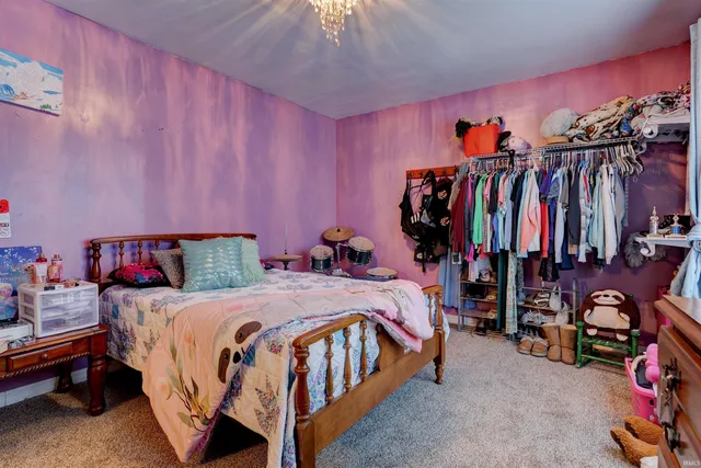 $199,900 | 10546 North McDonald Avenue, Evanston, IN 47531