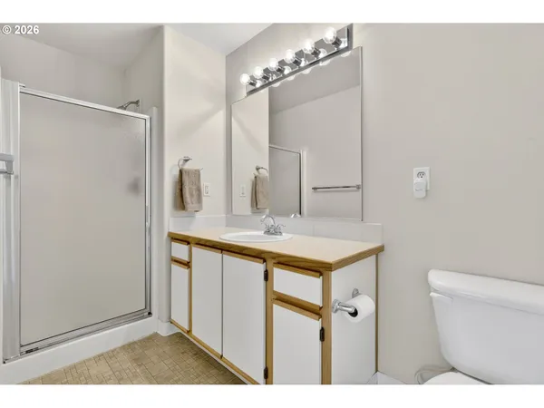 $239,900 | 4606 West Powell Boulevard, Unit 162, Gresham, OR 97030