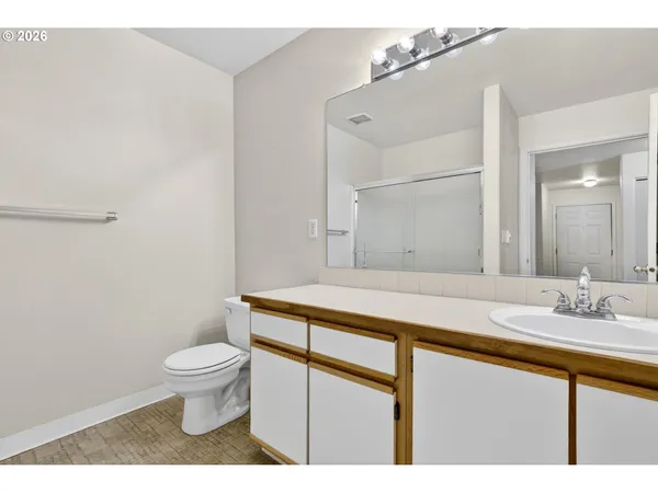 $239,900 | 4606 West Powell Boulevard, Unit 162, Gresham, OR 97030