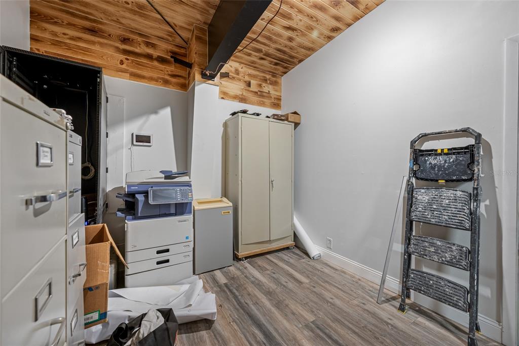 620 Union Street Dunedin, FL 34698 - Photo 21 of 45 a view of a bedroom with closet