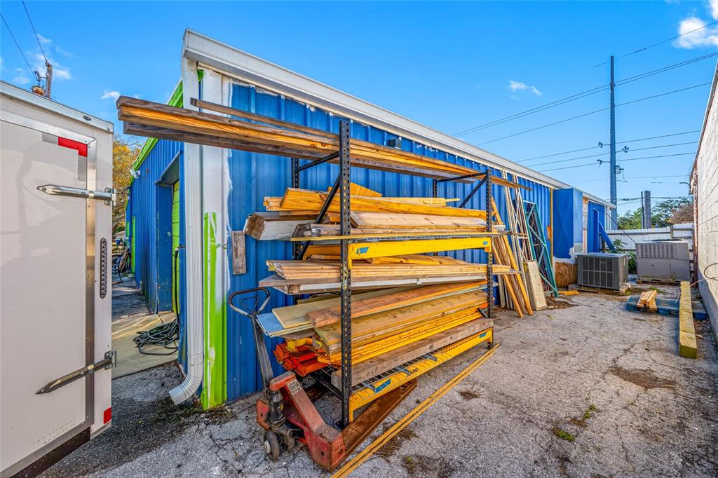 620 Union Street Dunedin, FL 34698 - Photo 36 of 45 a view of outdoor space
