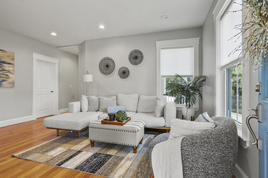 602 Main Street, Unit 1 Woburn, MA 01801 - Photo 16 of 29