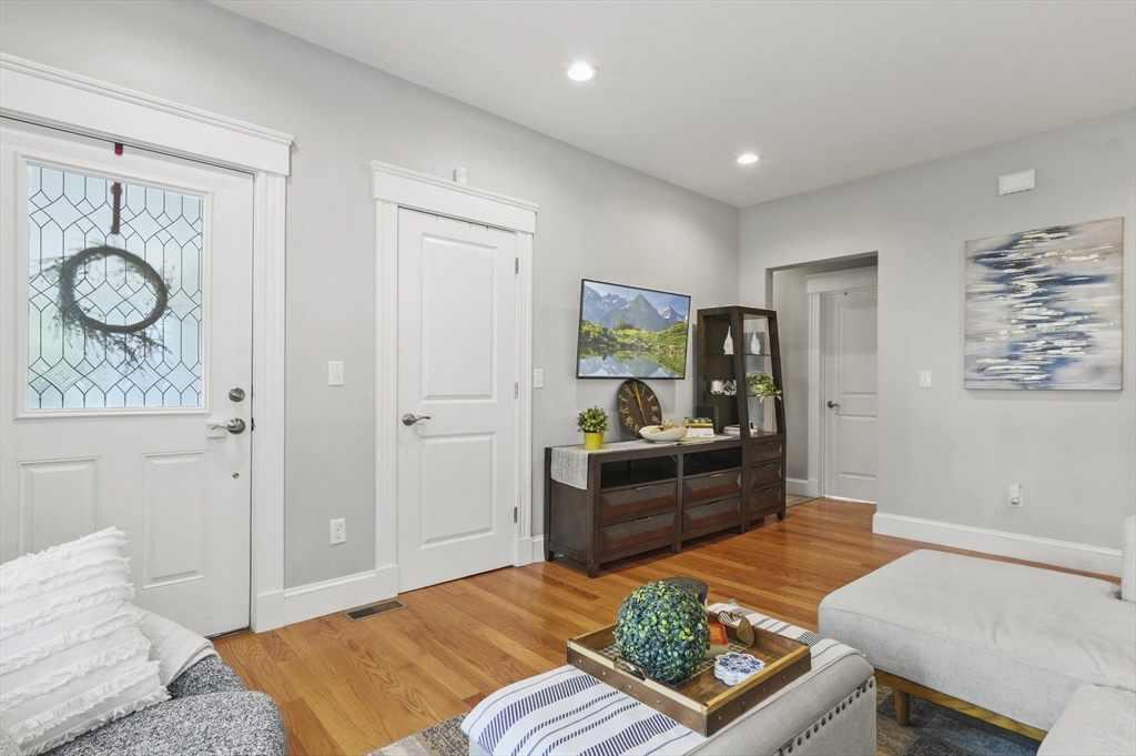 602 Main Street, Unit 1 Woburn, MA 01801 - Photo 17 of 29