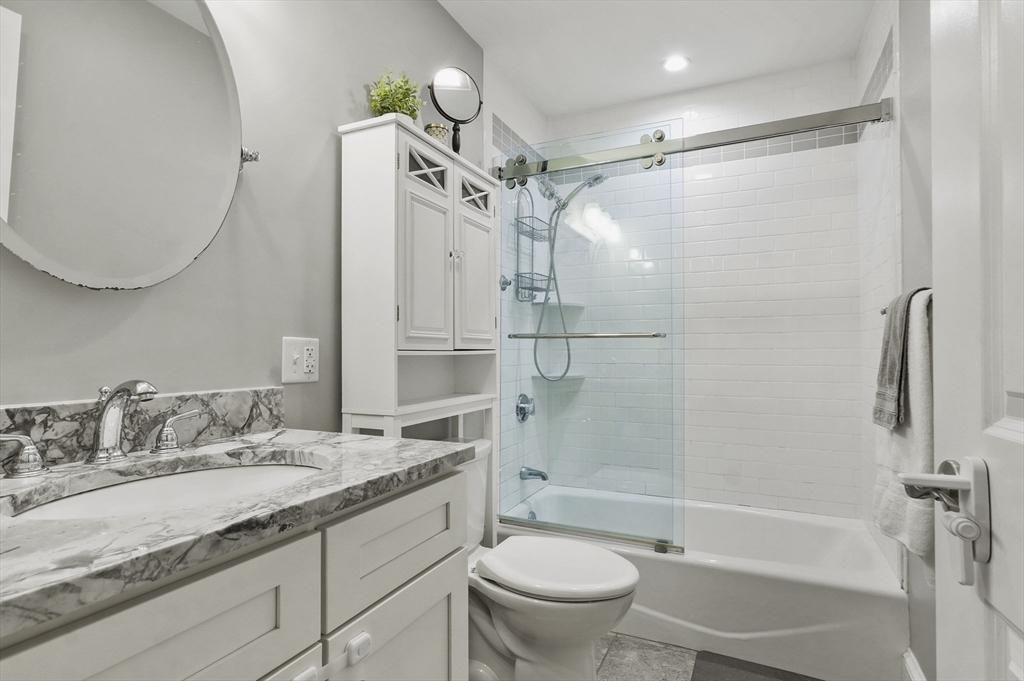 602 Main Street, Unit 1 Woburn, MA 01801 - Photo 10 of 29