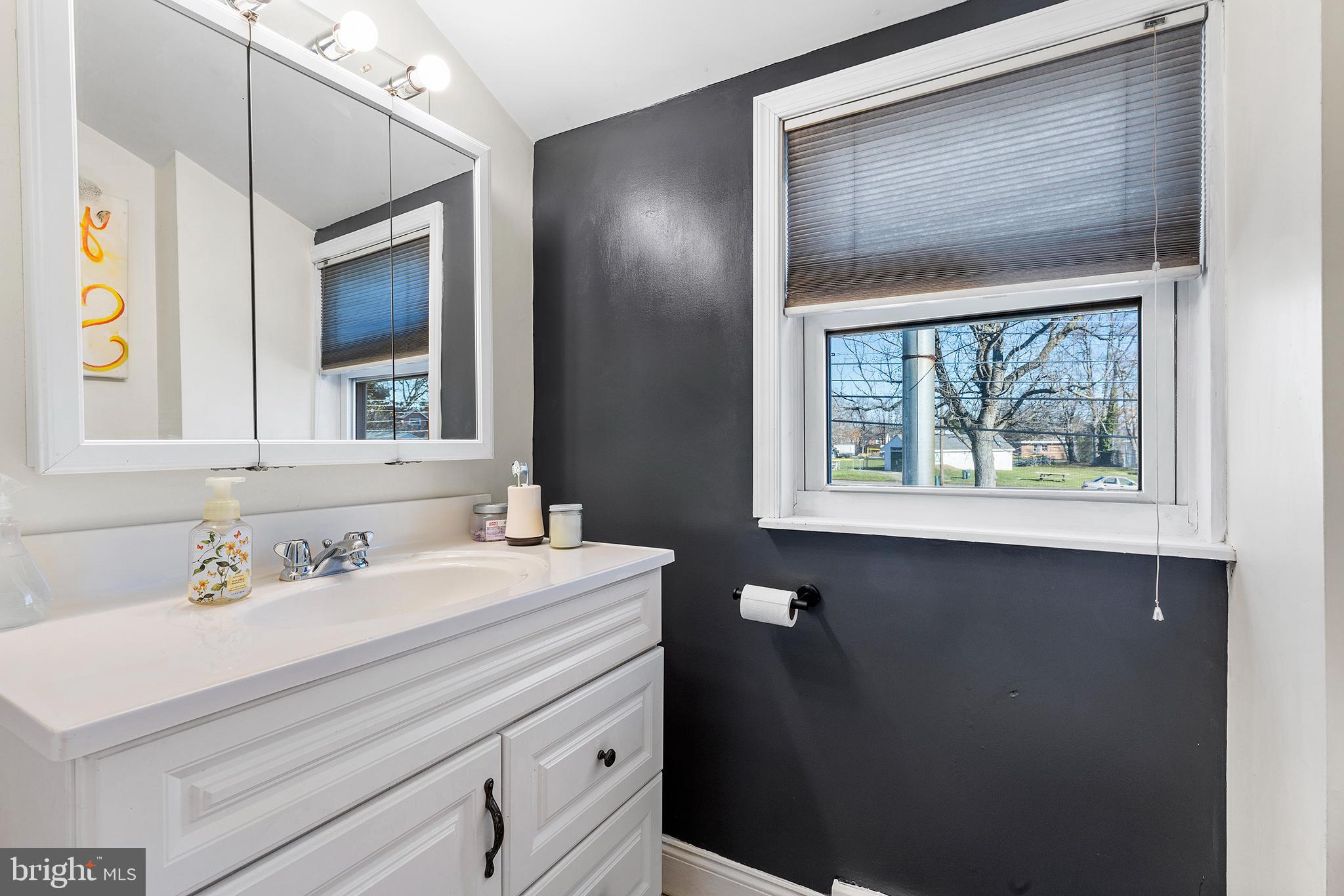 1012 Dale Road Secane, PA 19018 - Photo 22 of 26