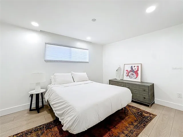 $203,900 | 4328 Edgewater Drive, Unit E103, Orlando, FL 32804