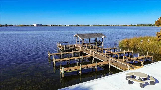 $199,900 | 4328 Edgewater Drive, Unit E103, Orlando, FL 32804