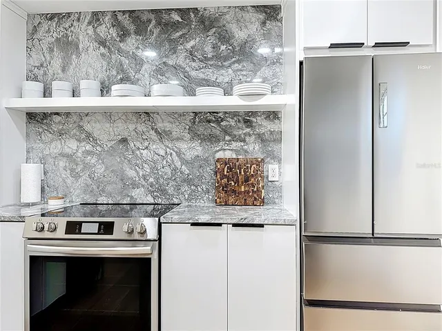 $203,900 | 4328 Edgewater Drive, Unit E103, Orlando, FL 32804