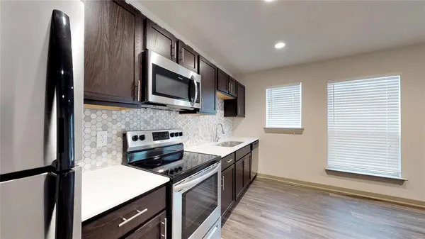 $1,300 | 6304 Prospect Avenue, Unit 202, Dallas, TX 75214