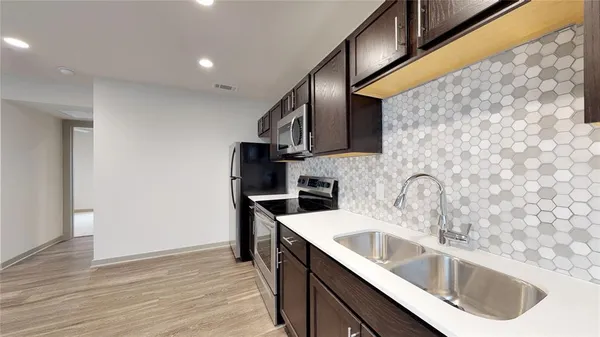 $1,300 | 6304 Prospect Avenue, Unit 202, Dallas, TX 75214