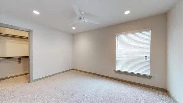 $1,300 | 6304 Prospect Avenue, Unit 202, Dallas, TX 75214