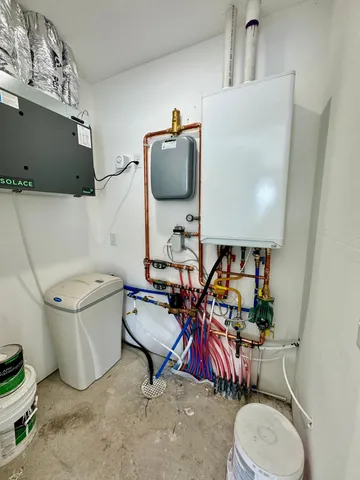 $229,000 | 605 McKinley Street Southeast, Warroad, MN 56763