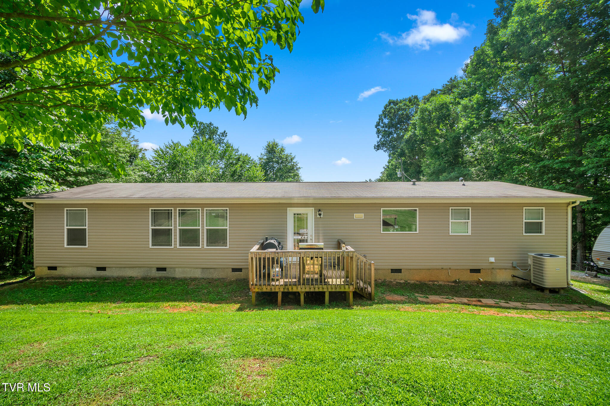 2718 Roseberry Road Mascot, TN 37806 - Photo 3 of 40 DSC06233