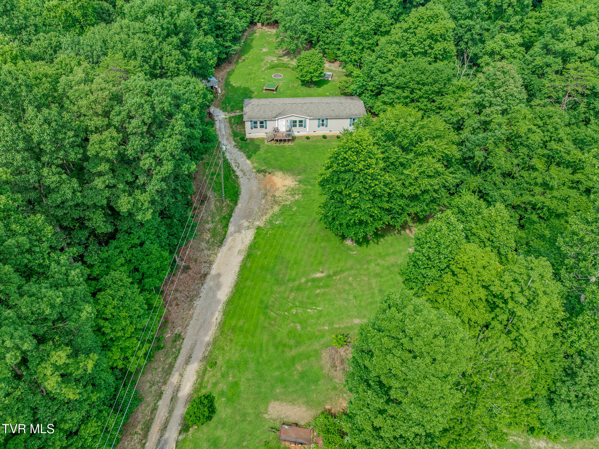2718 Roseberry Road Mascot, TN 37806 - Photo 35 of 40 DJI_0856