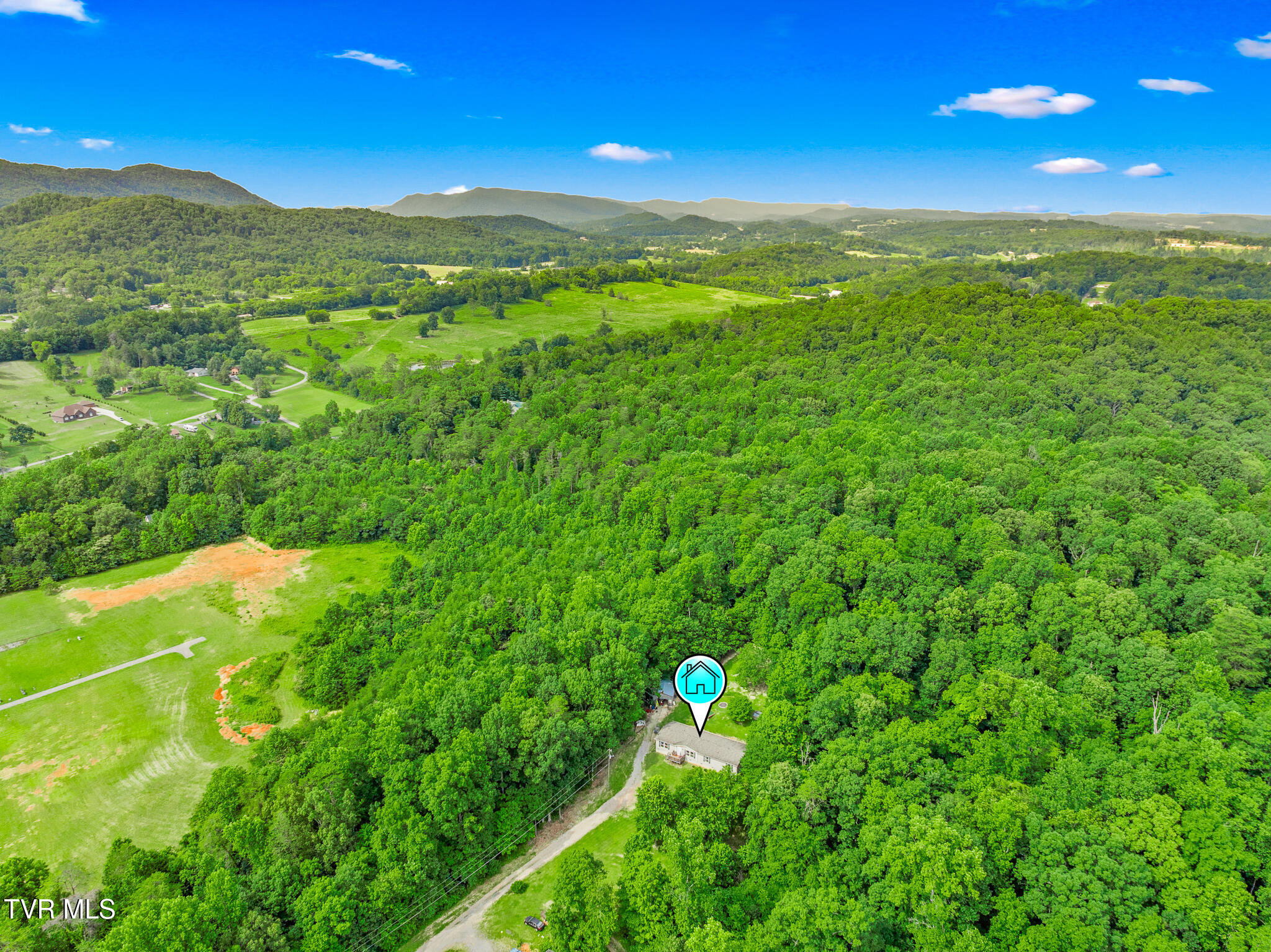 2718 Roseberry Road Mascot, TN 37806 - Photo 38 of 40 DJI_0846 M