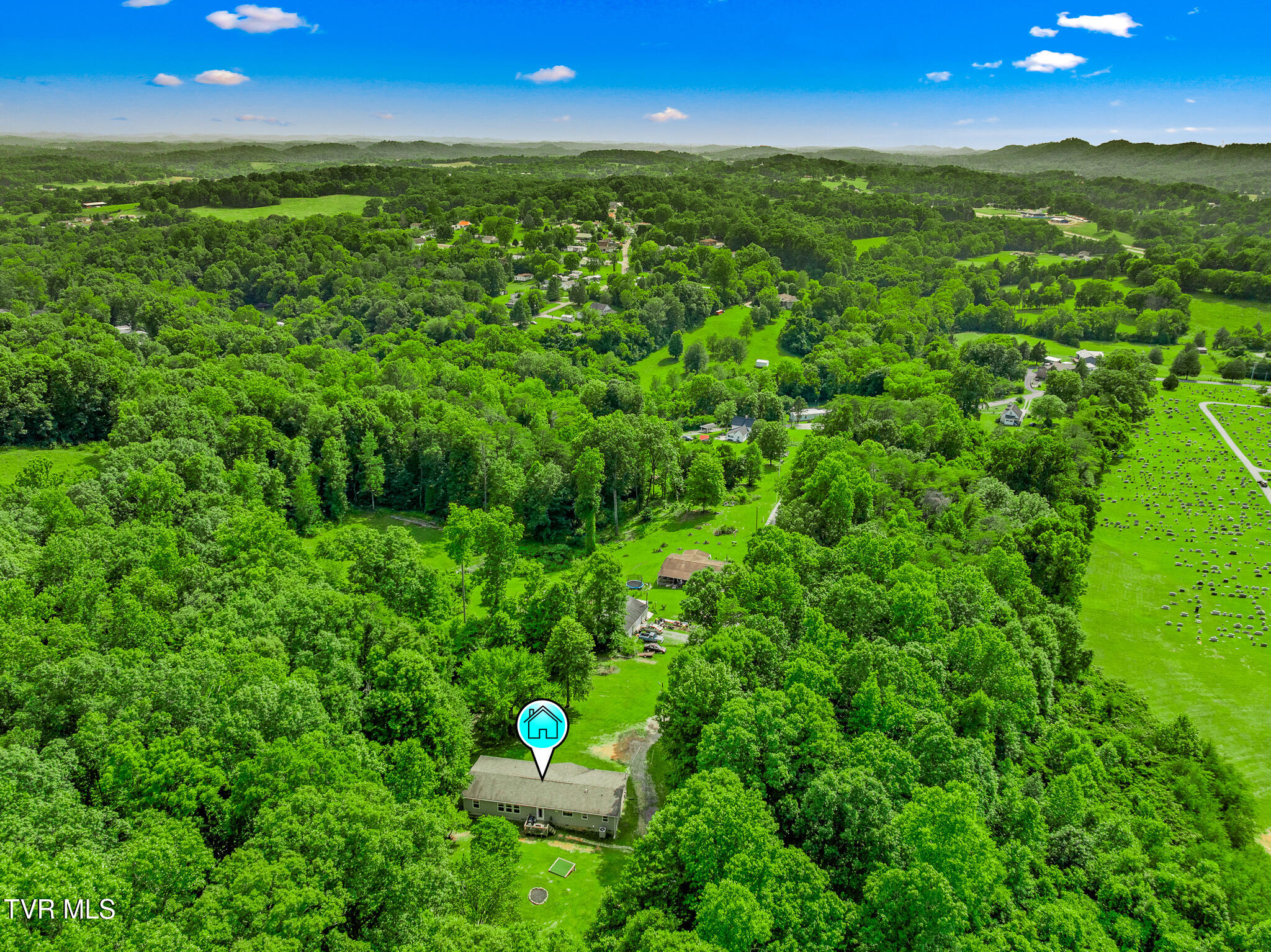 2718 Roseberry Road Mascot, TN 37806 - Photo 40 of 40 DJI_0826 M