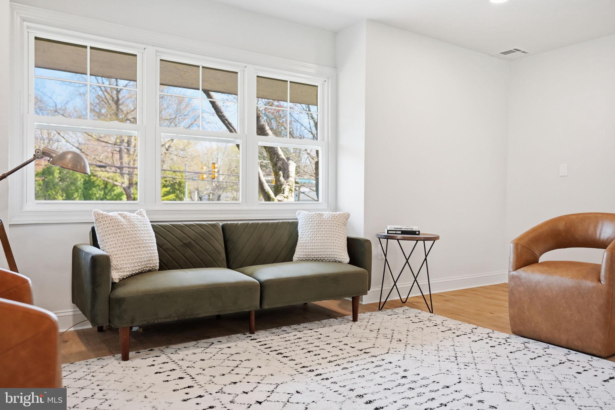 409 South Providence Road Wallingford, PA 19086 - Photo 20 of 106 Bright and airy living space.