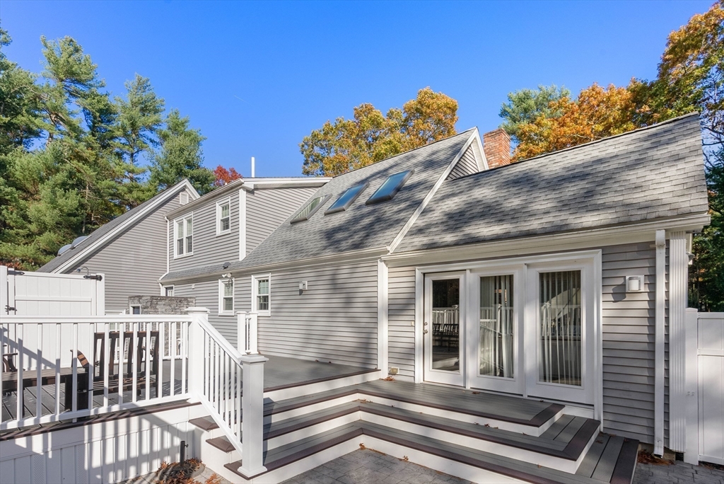 445 Walnut Plain Road Rochester, MA 02770 - Photo 35 of 37