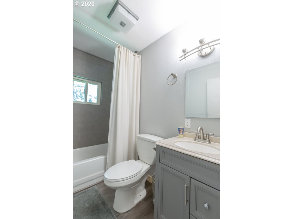 76419 East Road 30 Rhododendron, OR 97049 - Photo 15 of 29 Gallery Image 15