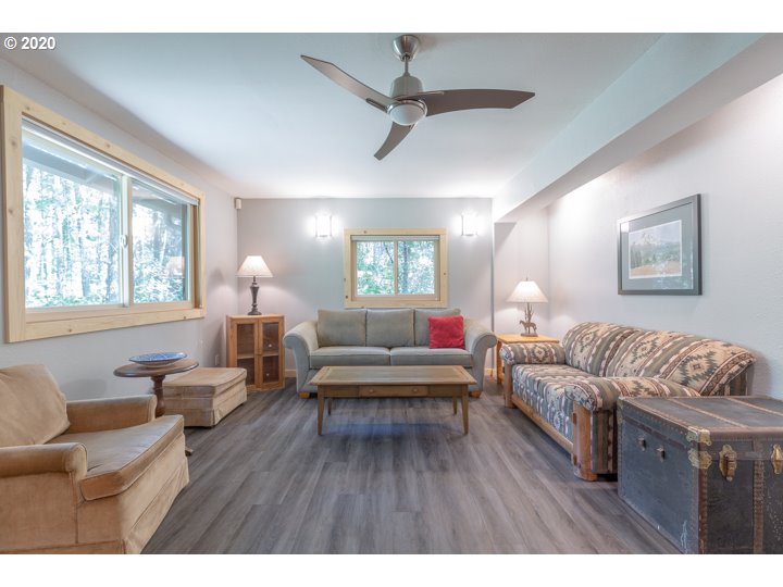 76419 East Road 30 Rhododendron, OR 97049 - Photo 22 of 29 Gallery Image 22