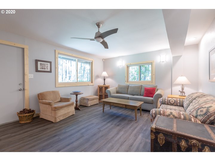 76419 East Road 30 Rhododendron, OR 97049 - Photo 23 of 29 Gallery Image 23