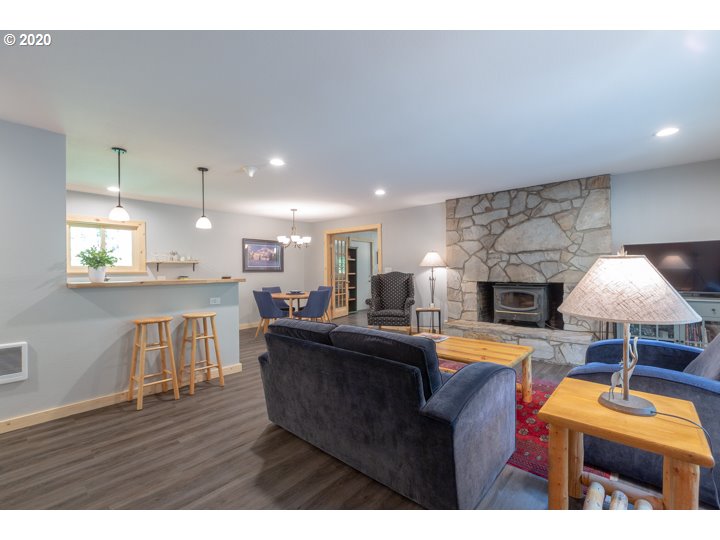 76419 East Road 30 Rhododendron, OR 97049 - Photo 6 of 29 Gallery Image 6