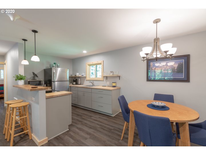 76419 East Road 30 Rhododendron, OR 97049 - Photo 10 of 29 Gallery Image 10