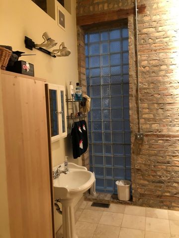 $480,000 | 3239 South Aberdeen Street, Chicago, IL 60608