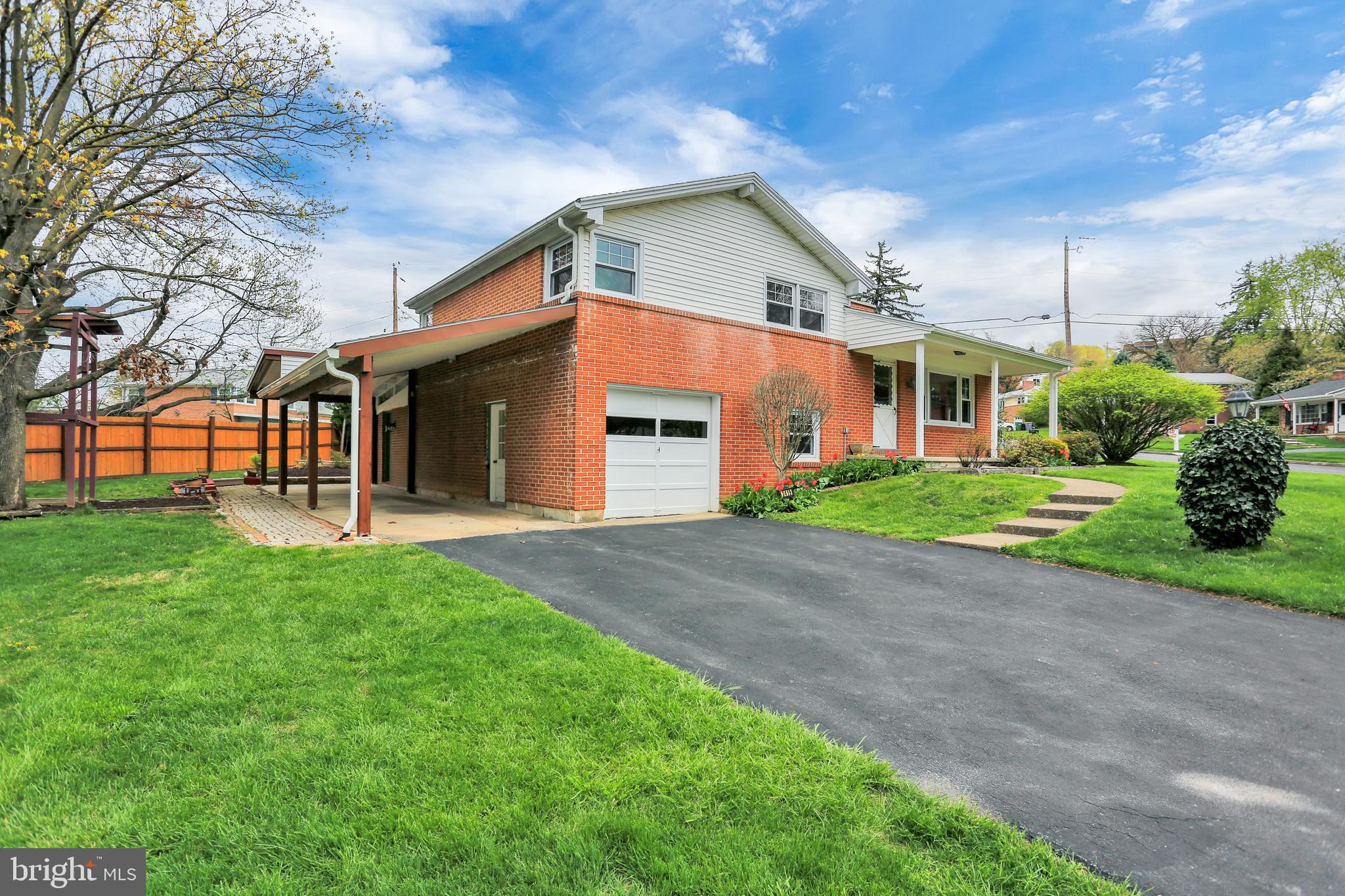 2419 Wharton Road York, PA 17402 - Photo 2 of 49 Gallery Image 2