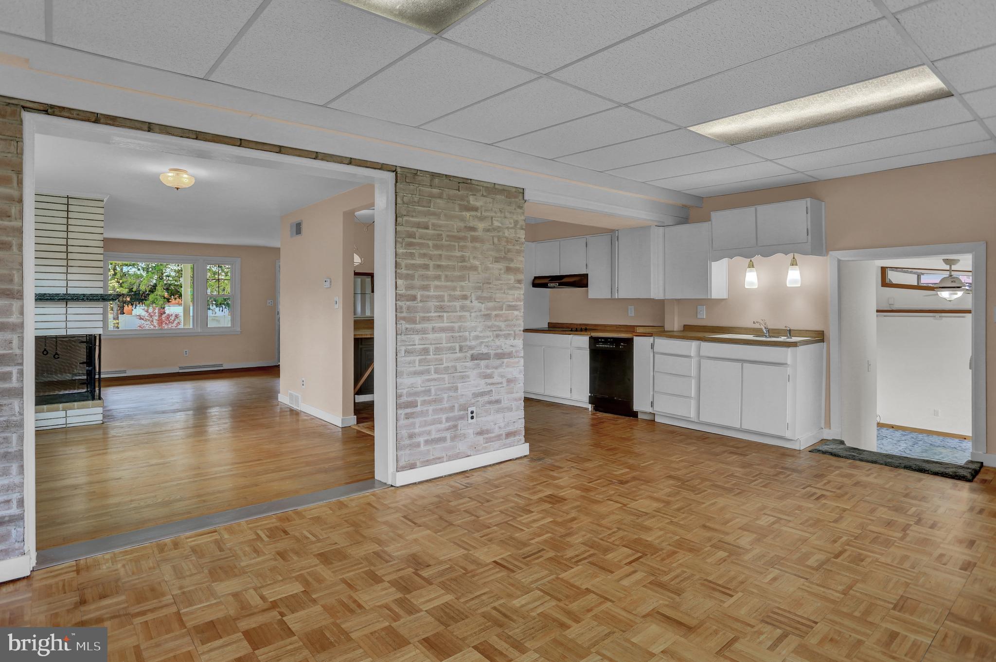 2419 Wharton Road York, PA 17402 - Photo 15 of 49 Gallery Image 15