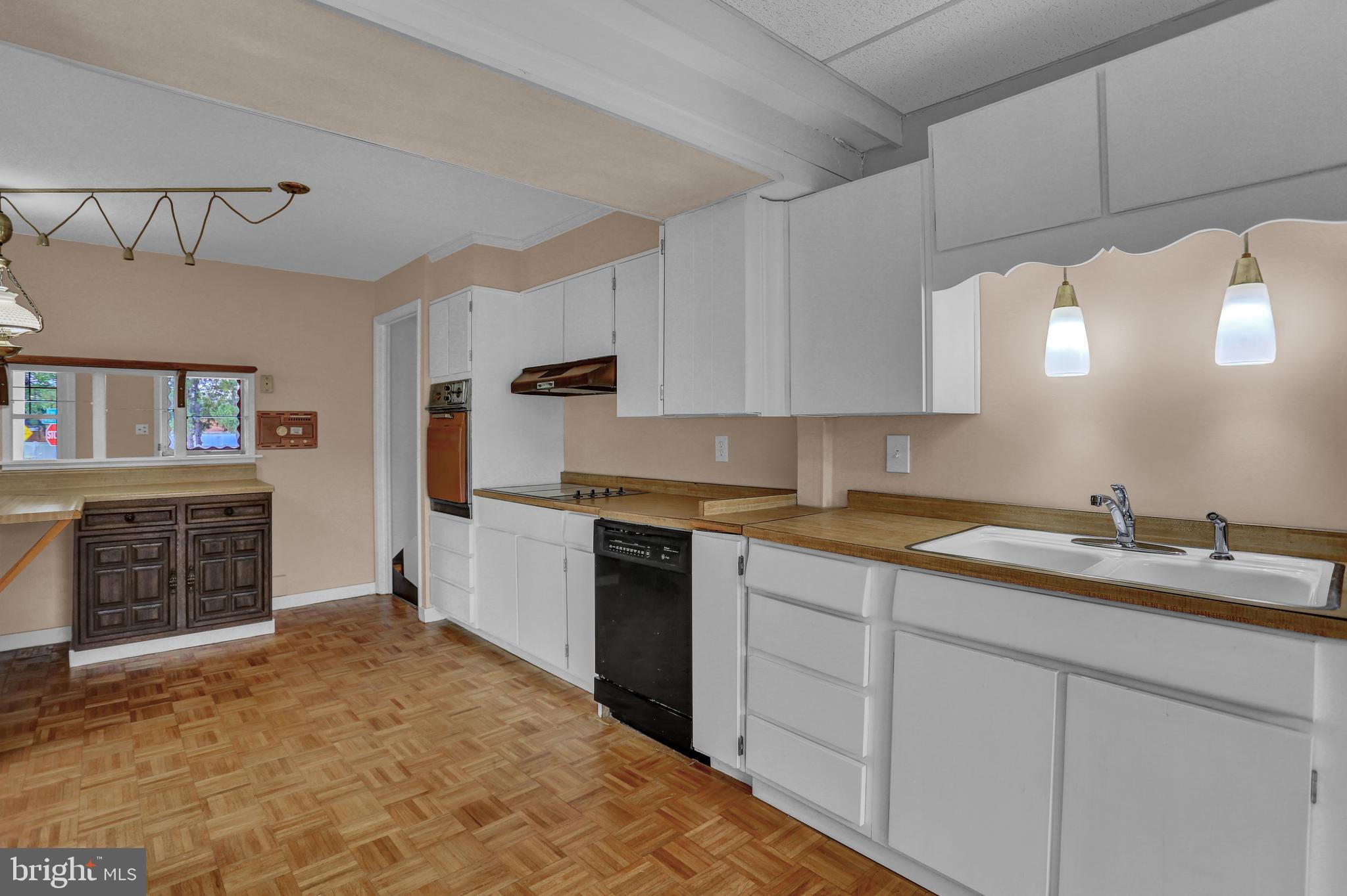 2419 Wharton Road York, PA 17402 - Photo 18 of 49 Gallery Image 18