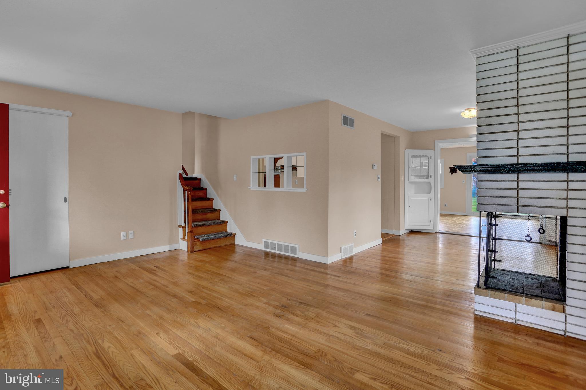 2419 Wharton Road York, PA 17402 - Photo 9 of 49 Gallery Image 9
