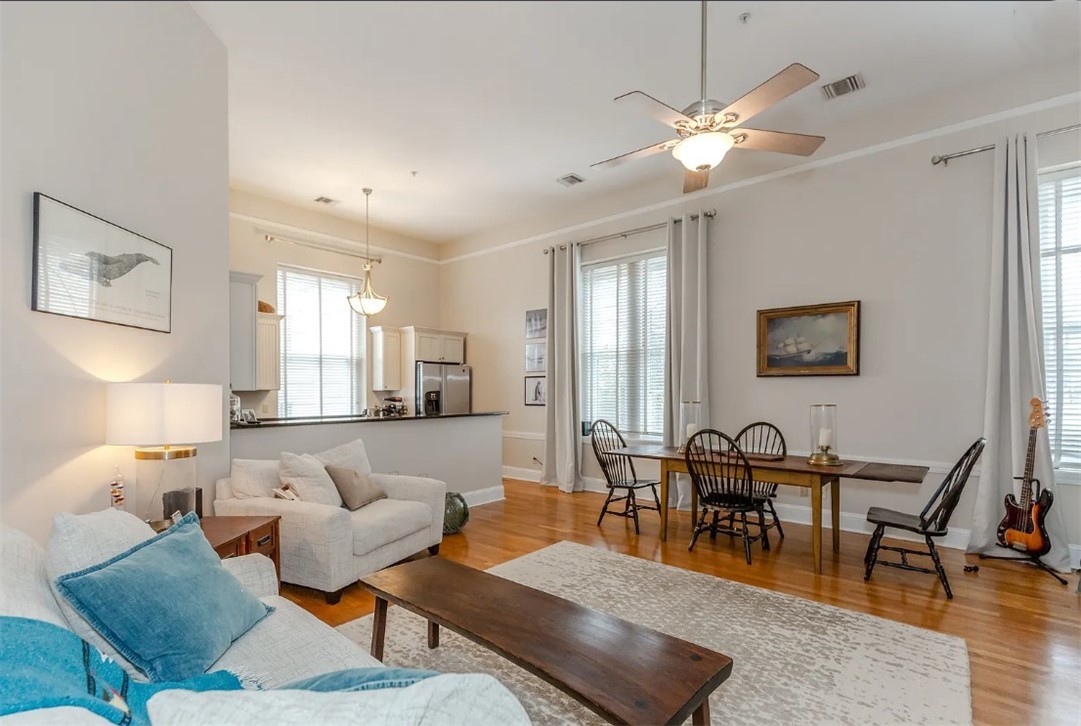 12 Elm Street, Unit 2 Newport, RI 02840 - Photo 2 of 15 Beautiful main living space