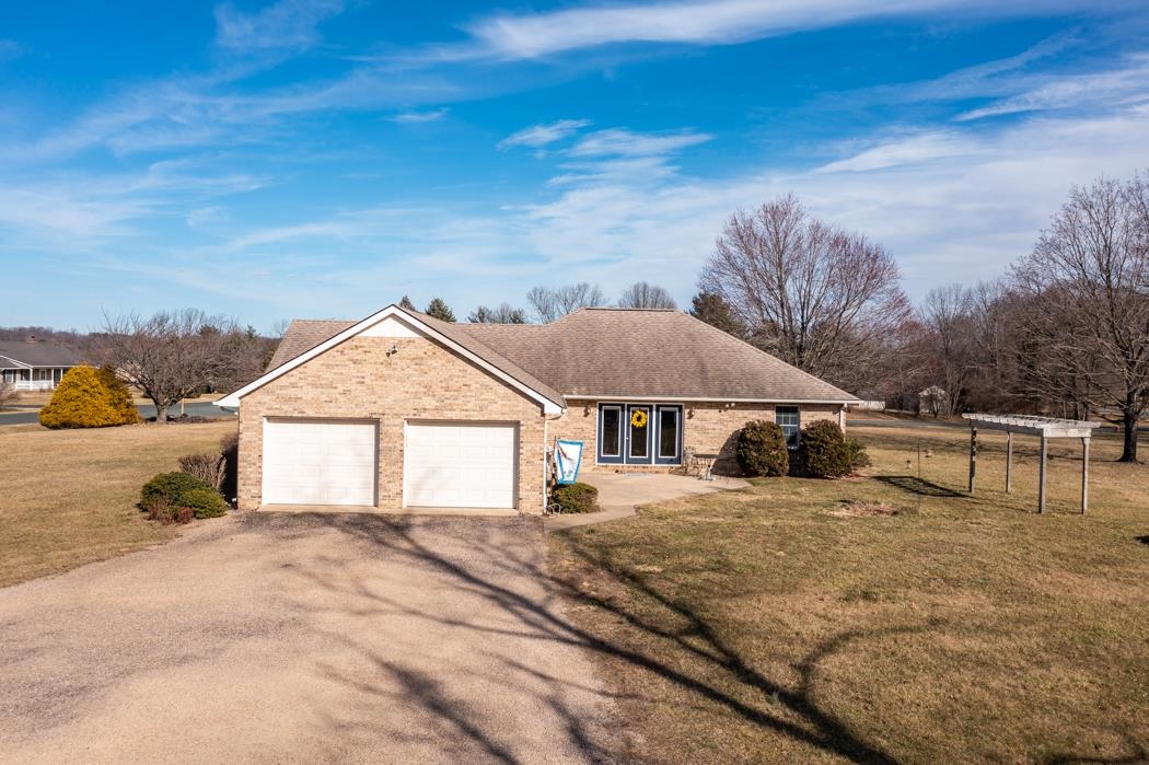88 Cranberry Drive Stuarts Draft, VA 24477 - Photo 9 of 67