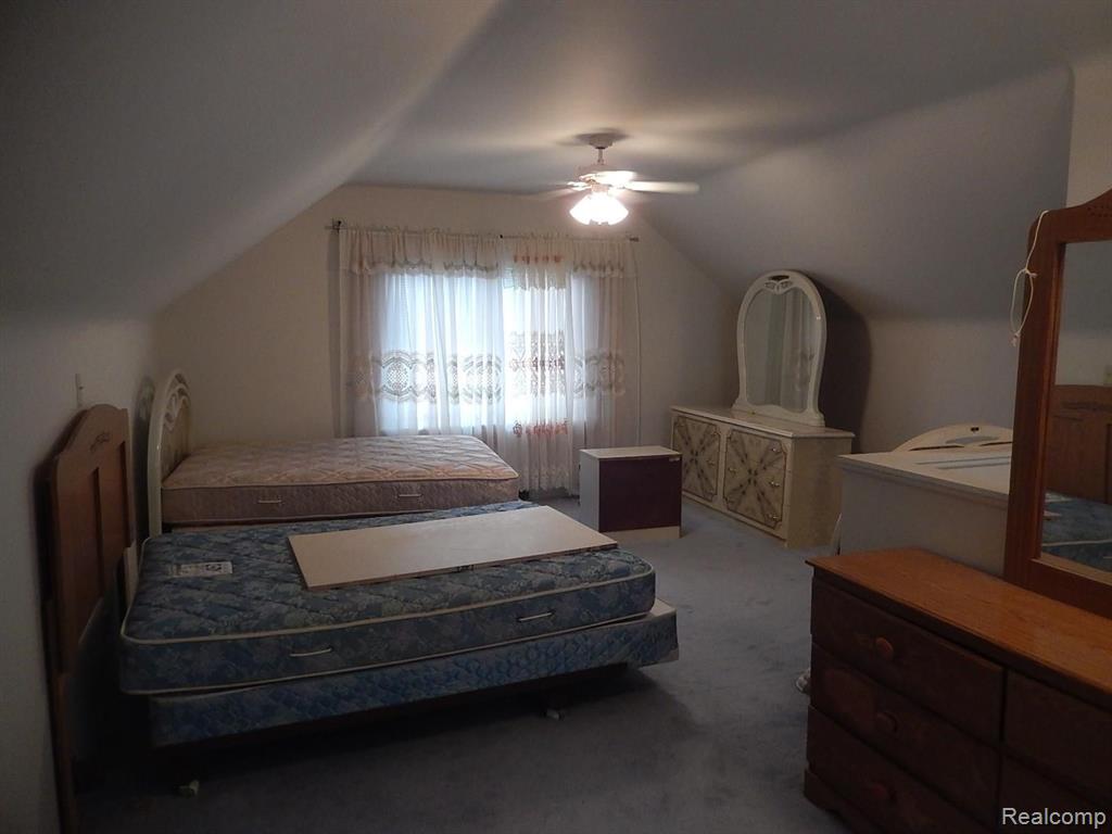 6616 Maple Street Dearborn, MI 48126 - Photo 15 of 21