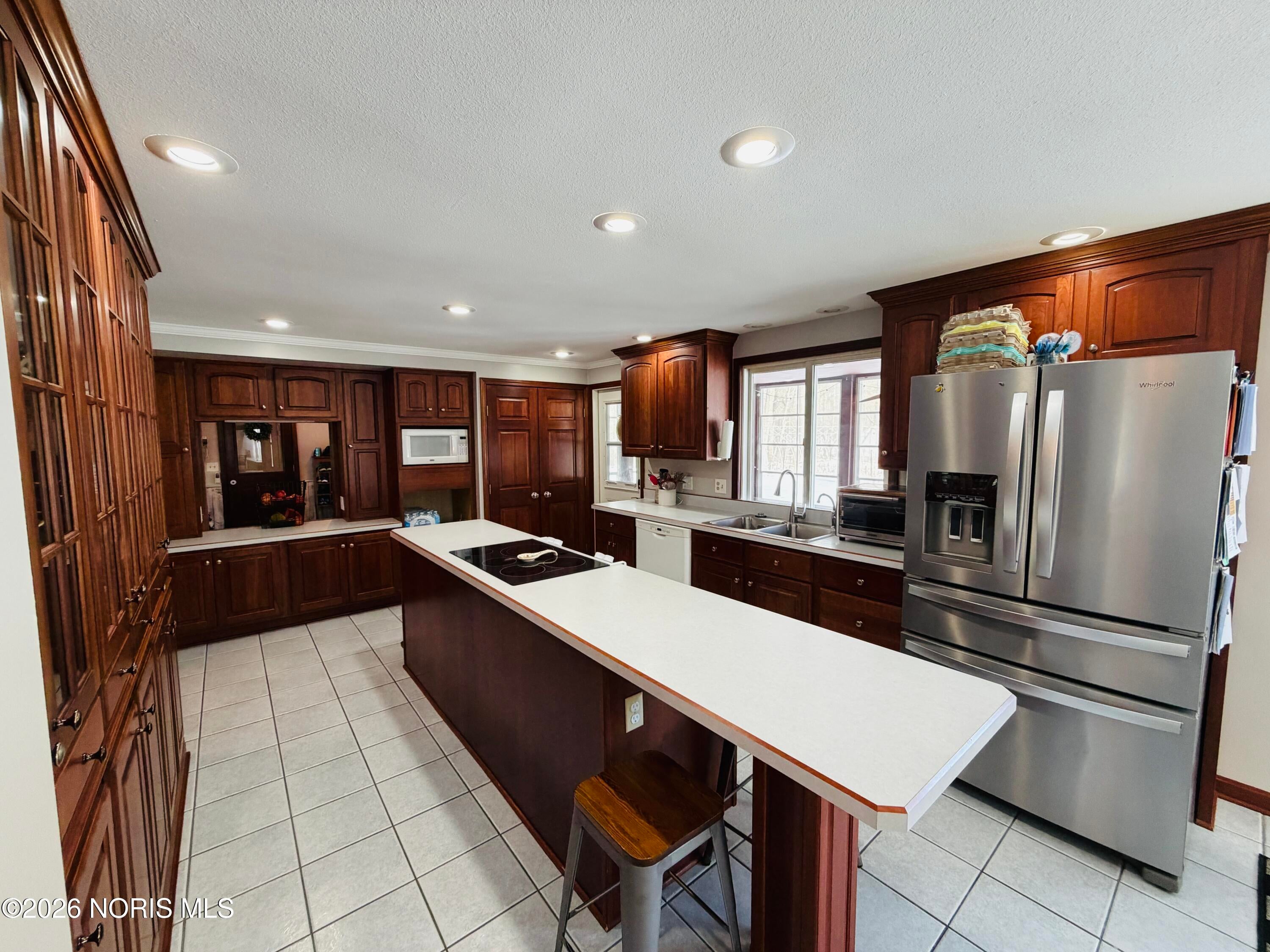 4463 Glenburg Road Defiance, OH 43512 - Photo 15 of 38 Kitchen