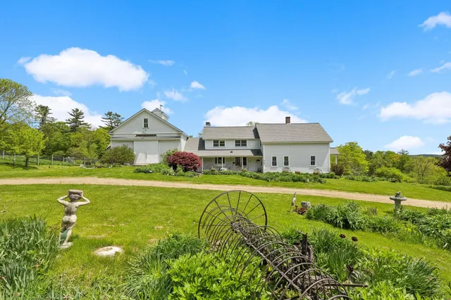 $1,250,000 | 24 White Brook Drive, Sullivan, NH 03445
