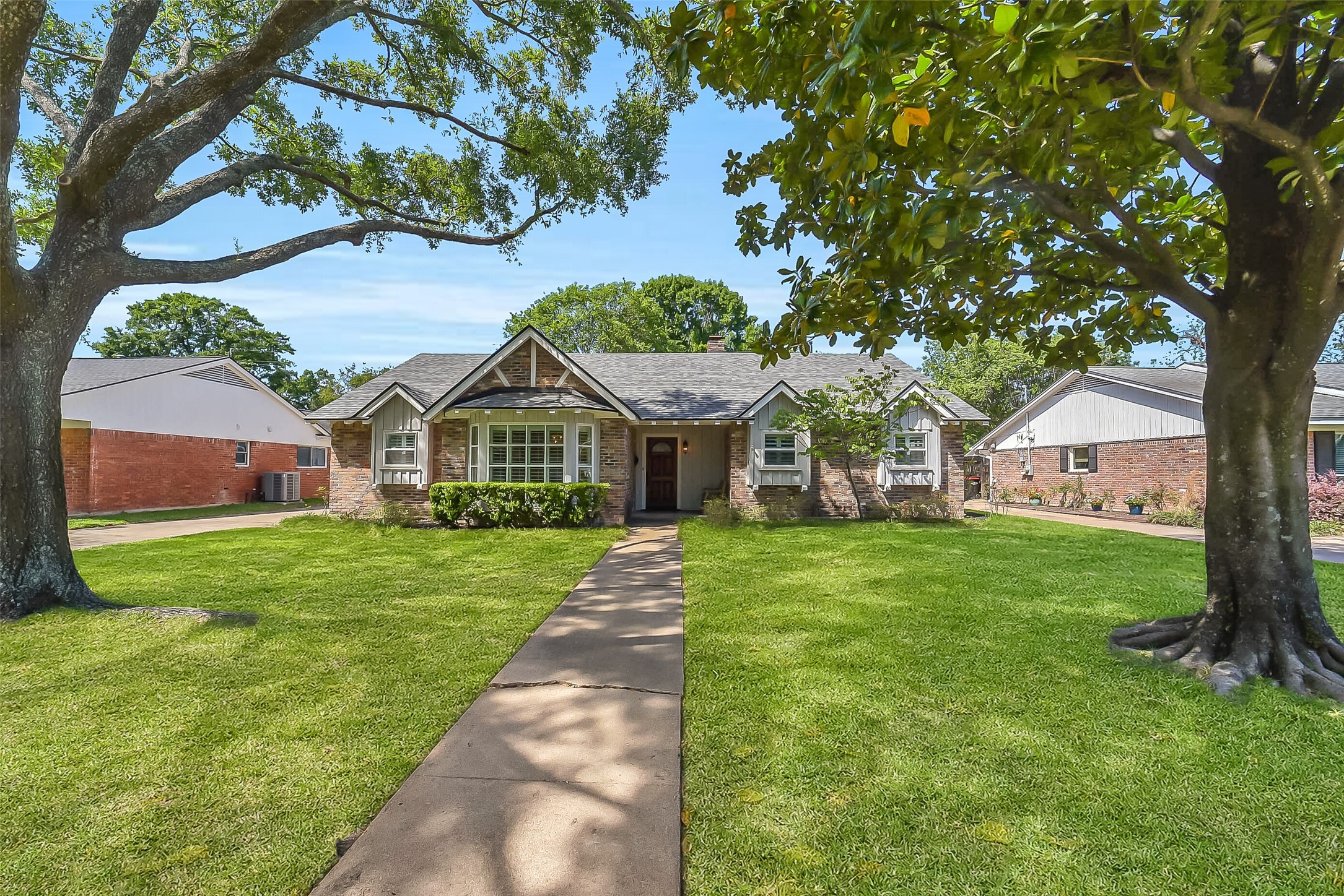 10026 Overbrook Lane Houston, TX 77042 - Photo 28 of 29 One final view of your future Briargrove Park home! Schedule a showing today!