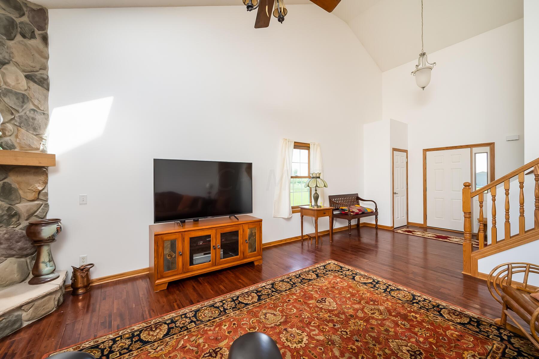 3807 North Section Line Road Radnor, OH 43066 - Photo 17 of 37 Great Room