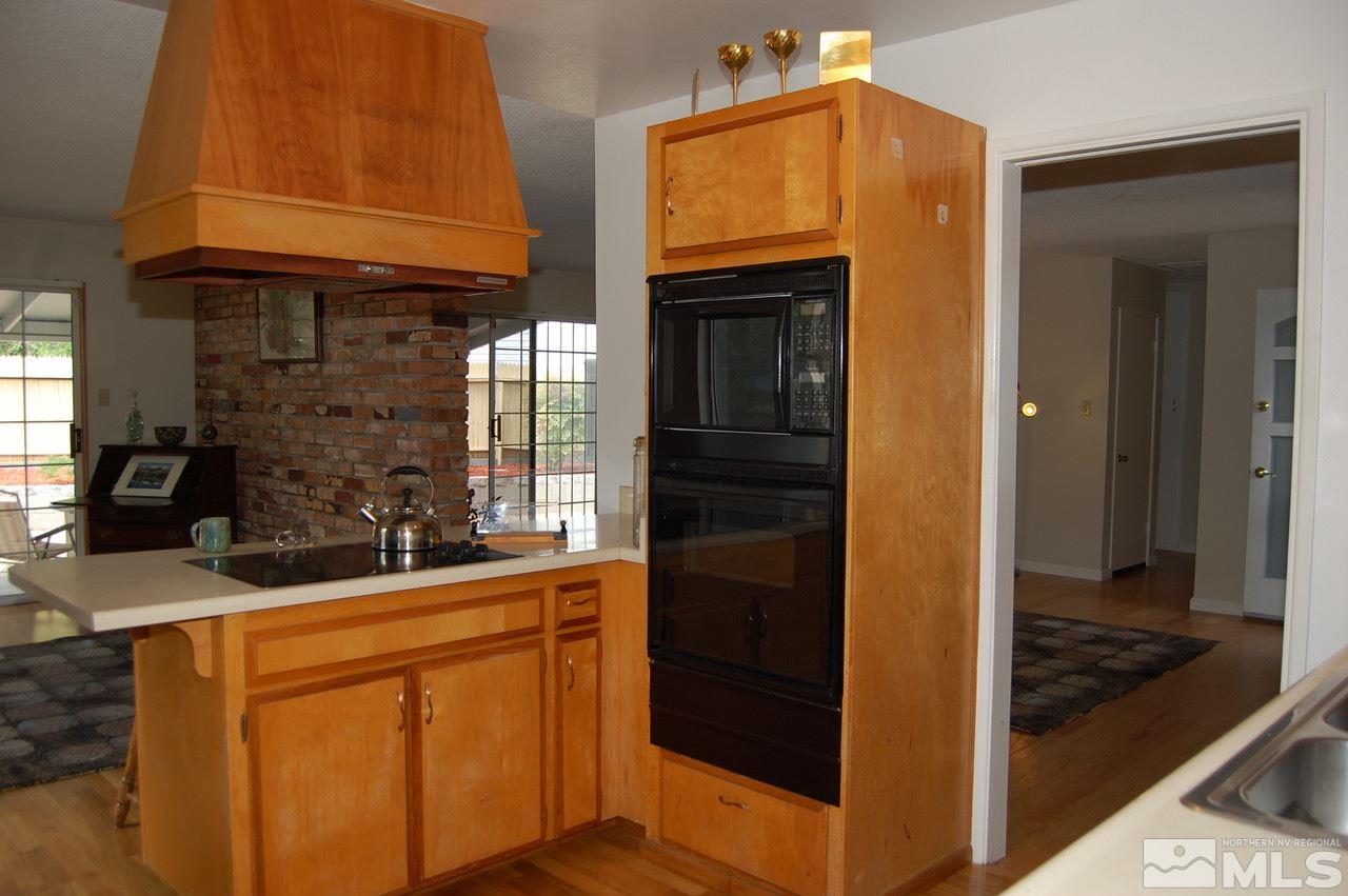 1875 Van Ness Avenue Reno, NV 89503 - Photo 4 of 25 Photo 4
