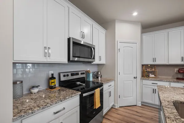 $1,900 | 544 Medwyk Drive, Lebanon, TN 37090